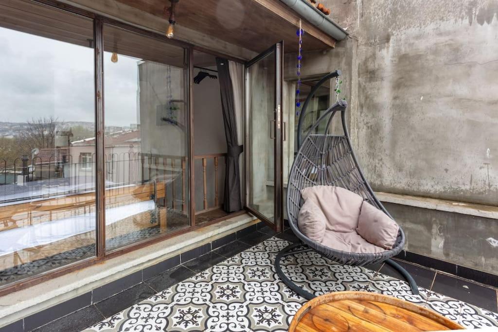 Historic Unique Town House Golden Horn Istanbul Apartment Exterior photo